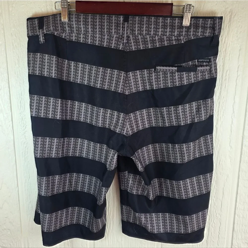 Men's Vans Black and Gray Hybrid Shorts, Size 36